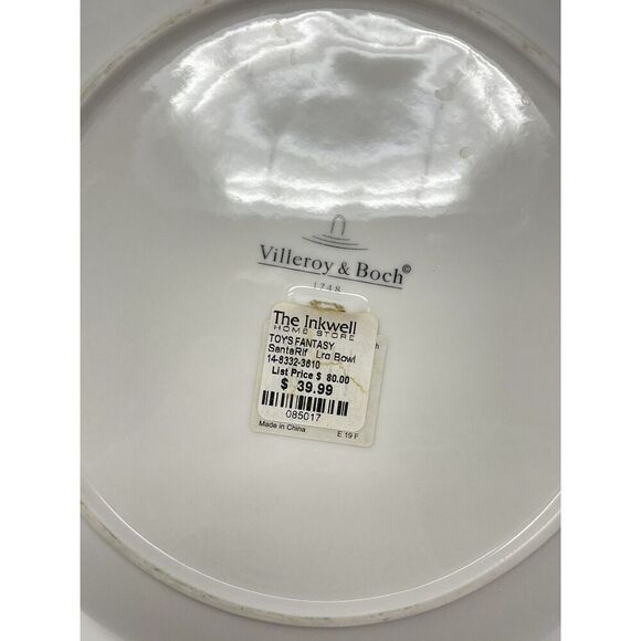 Villeroy & Boch Santa Sculpted Round SERVING BOWL 9 3/4” TOY’S FANTASY Christmas - Picture 5 of 5